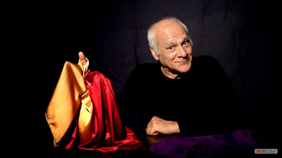 El traje nuevo del Emperador - 2022